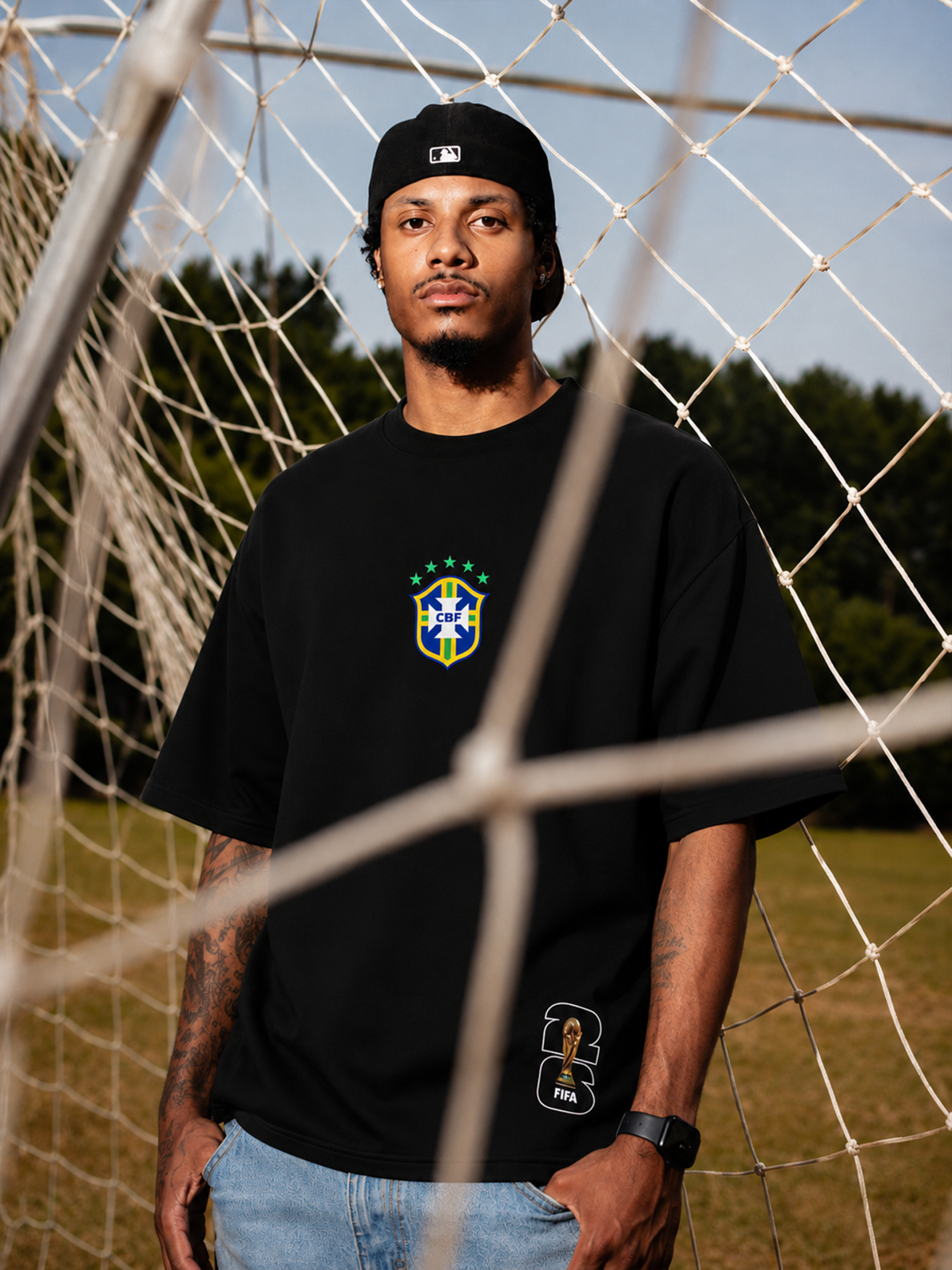 neymar-front-pose-2 Neymar 10 Black Oversized Tee - Image 1